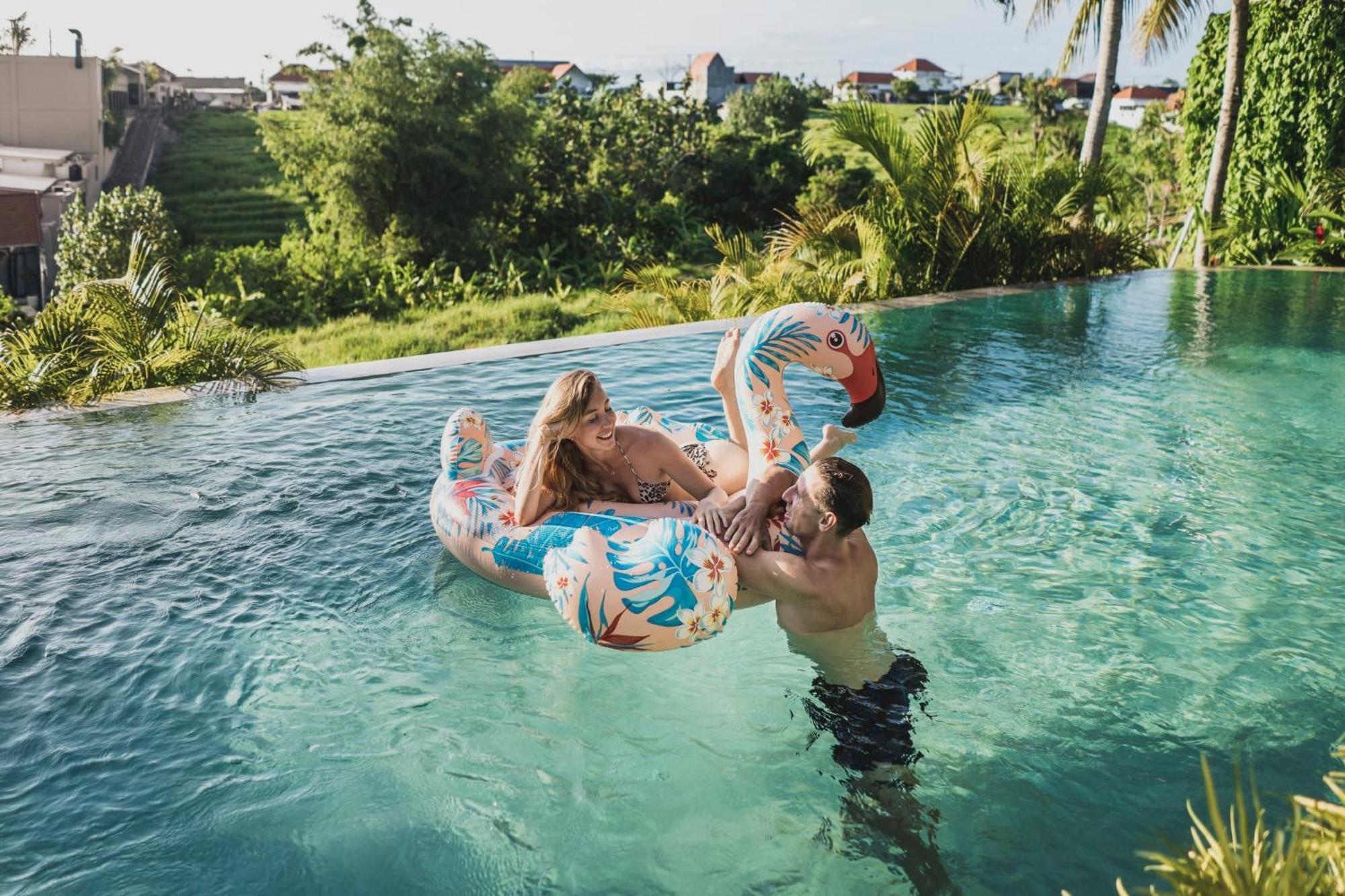 Astera Luxury Resort & Spa Canggu By Ini Vie Hospitality Buitenkant foto