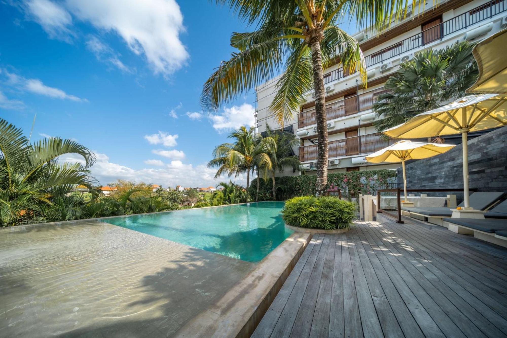 Astera Luxury Resort & Spa Canggu By Ini Vie Hospitality Buitenkant foto